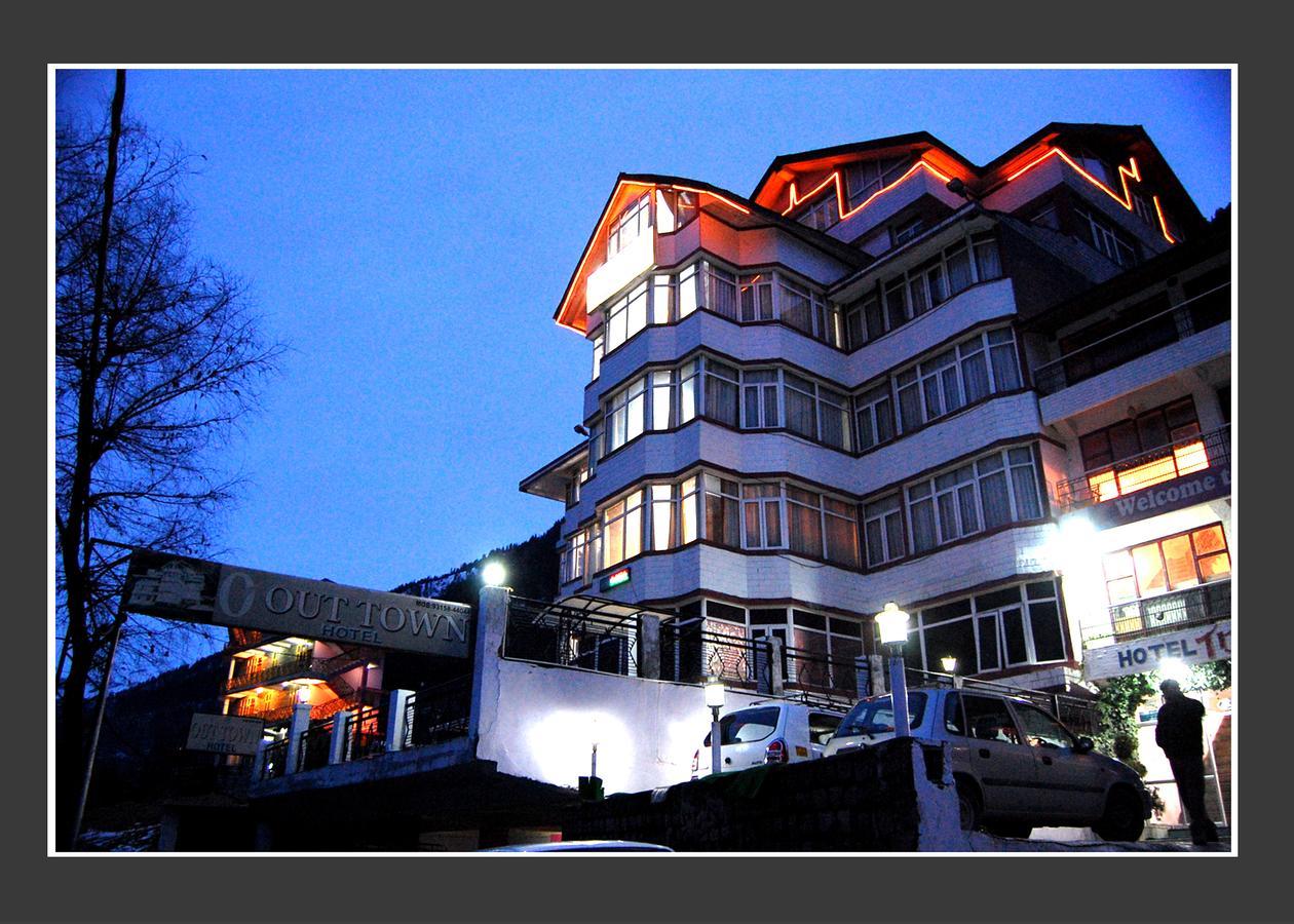 Hotel Out Town Manāli Kültér fotó